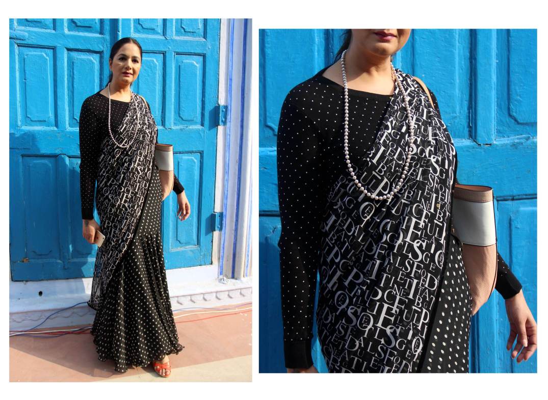 suman-bajaj-in-sari-fashion-designer-jaipur-literature-festival-street-style